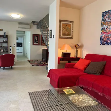 Da Mariarosa Apartman Viareggio